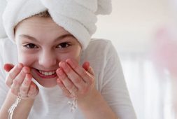 skincare-routine-for-teenager