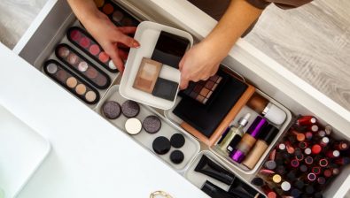 organizing-your-make-up-cosmetics